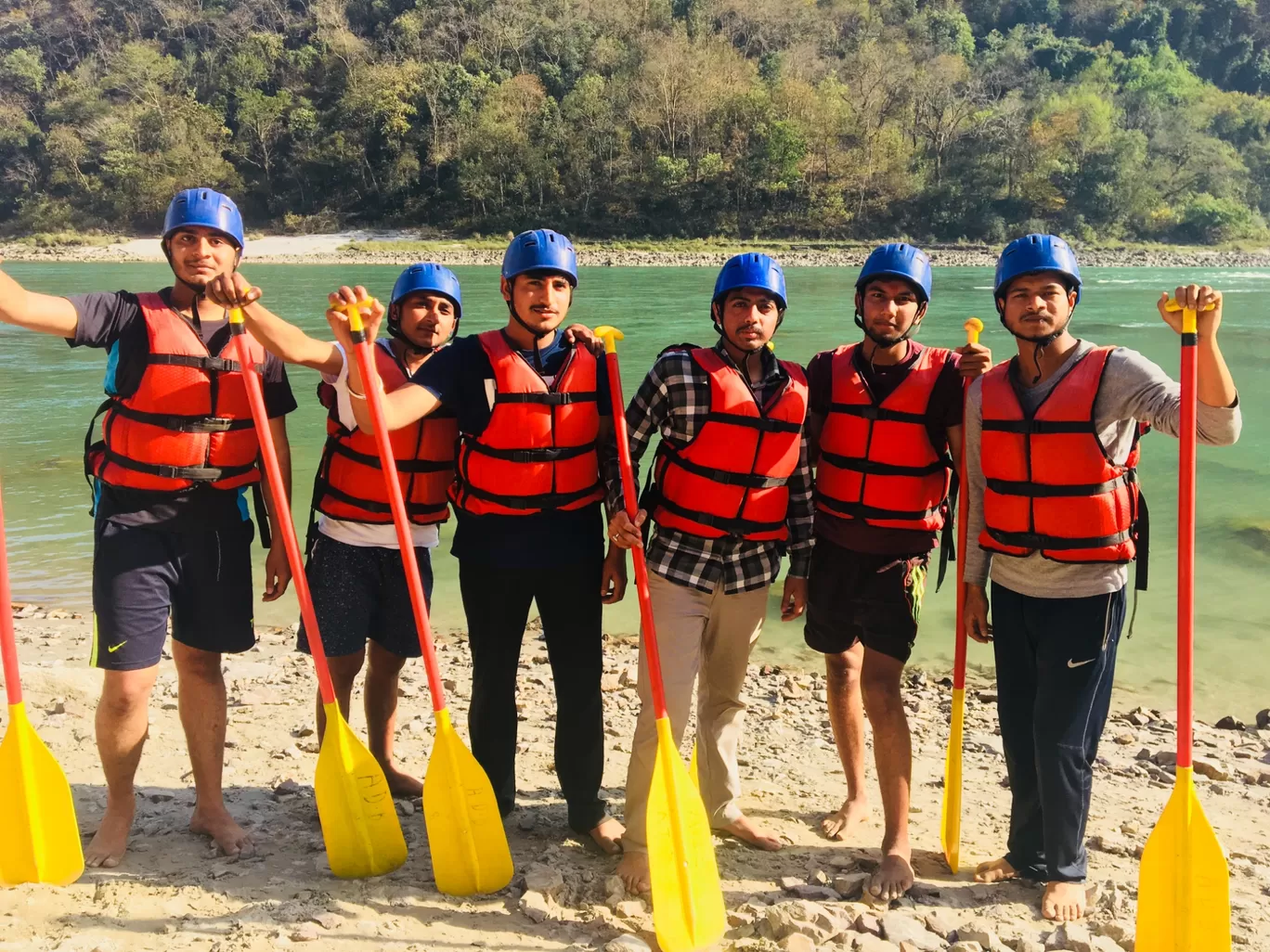 Photo of Rishikesh By Gaurav Bajwa