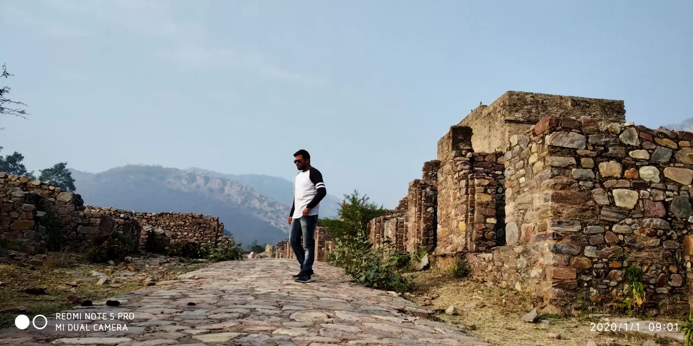 Photo of Bhangarh Fort By Prakash Chaturvedi