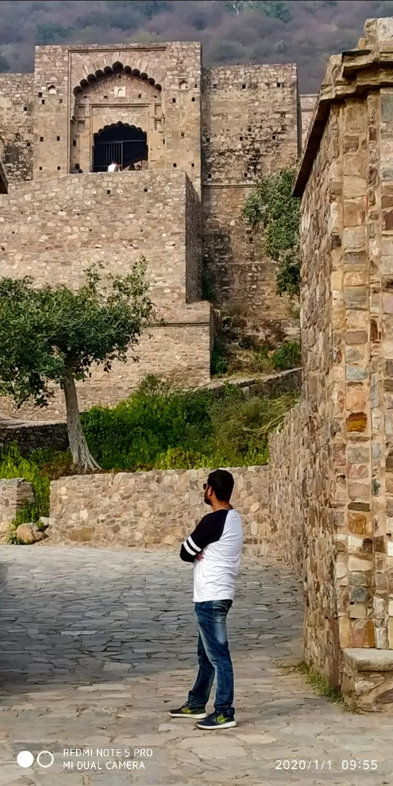 Photo of Bhangarh Fort By Prakash Chaturvedi