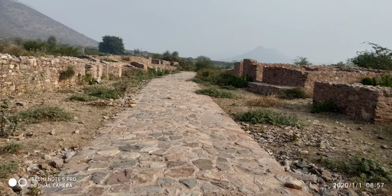Photo of Bhangarh Fort By Prakash Chaturvedi