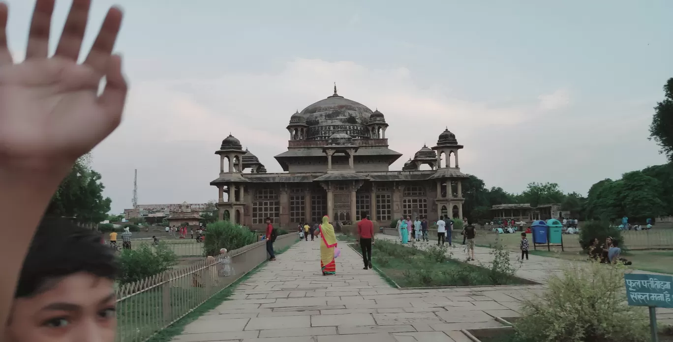Photo of Tomb of Mohammad Ghaus By Urvshi Rathore