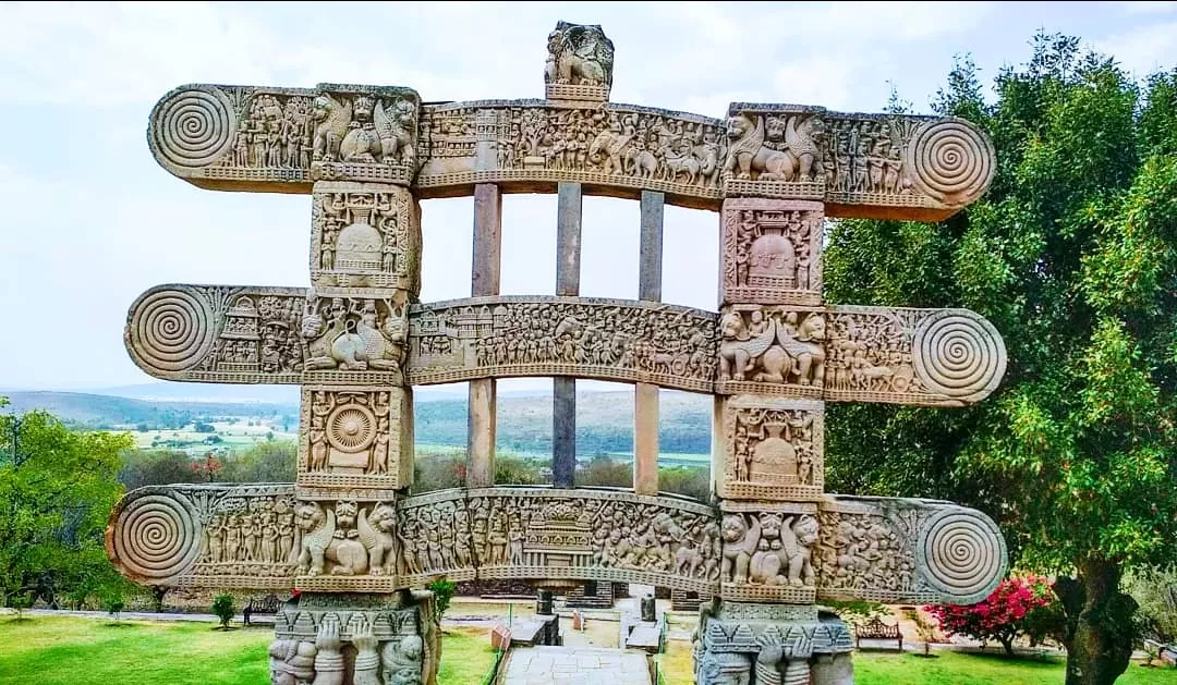 Photo of Sanchi stupa 1 By Urvshi Rathore