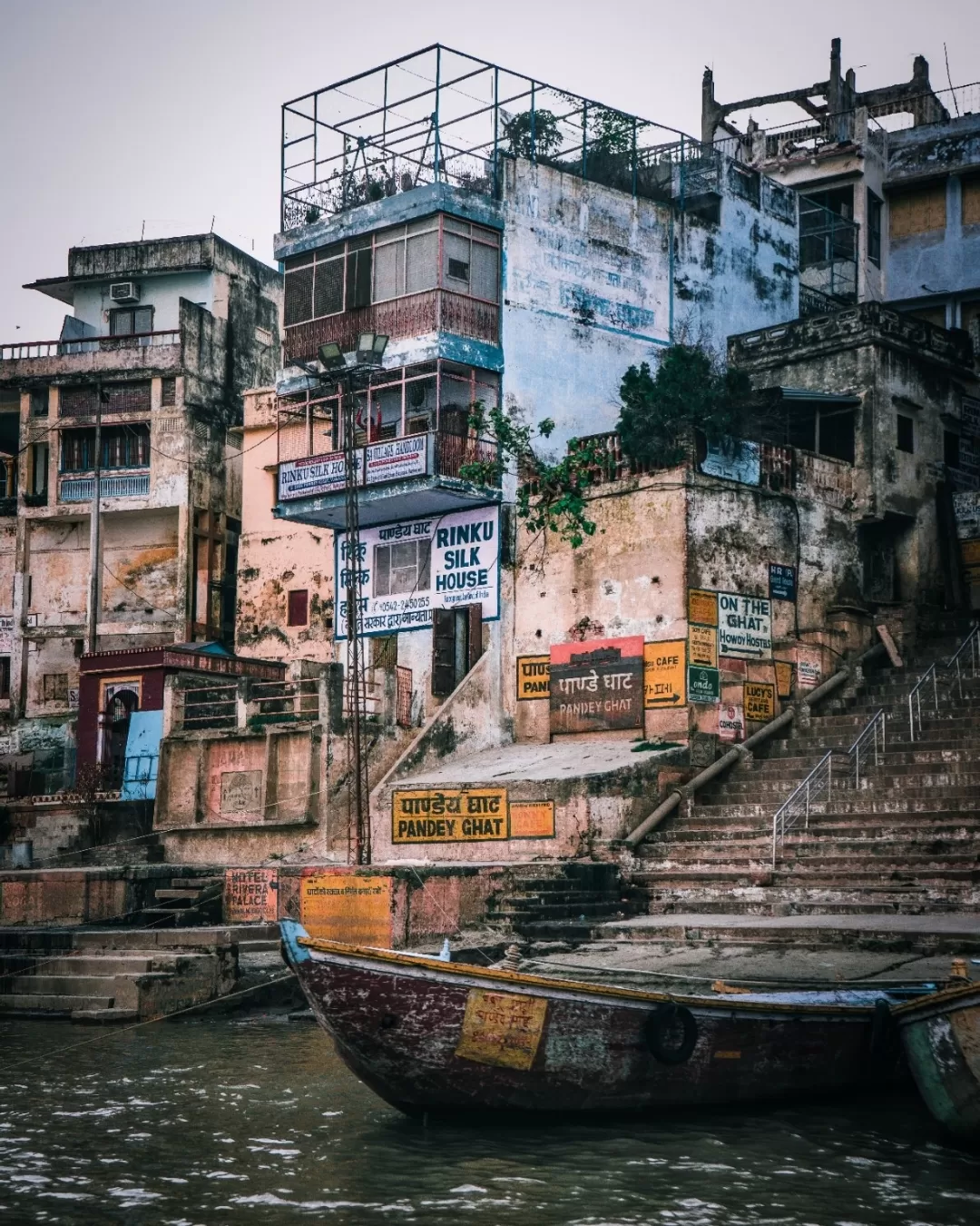 Photo of Varanasi By Bunny Ayush Kushwaha