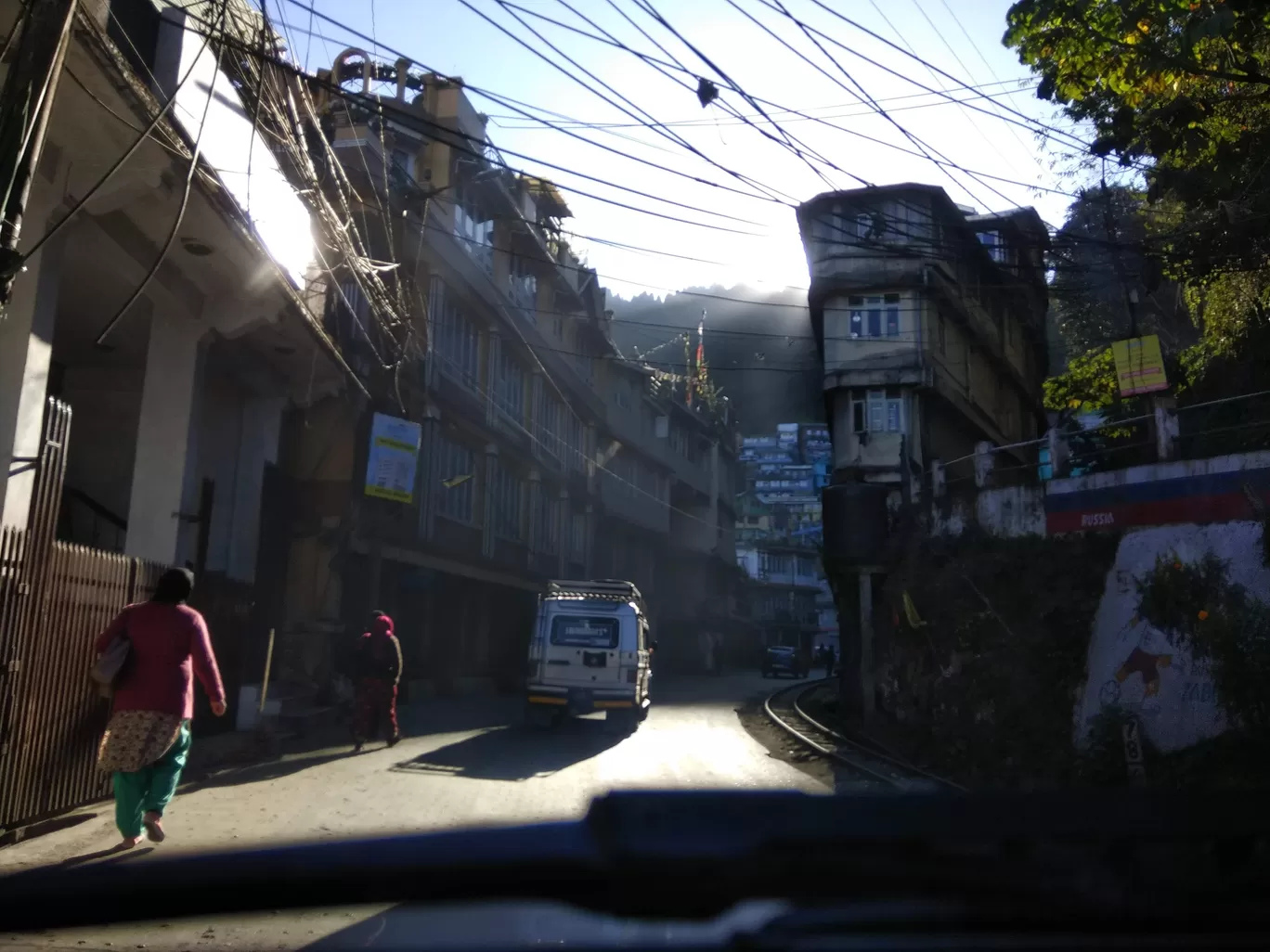 Photo of Darjeeling By Priyangi Chakrabarti