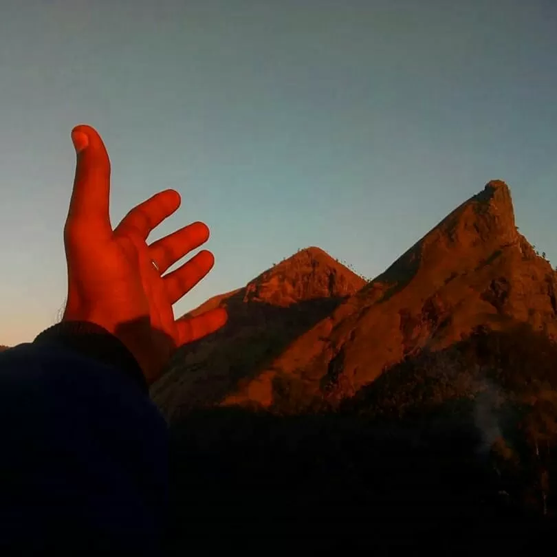 Photo of Kolukkumalai Sunrise View Point By Uday kumar