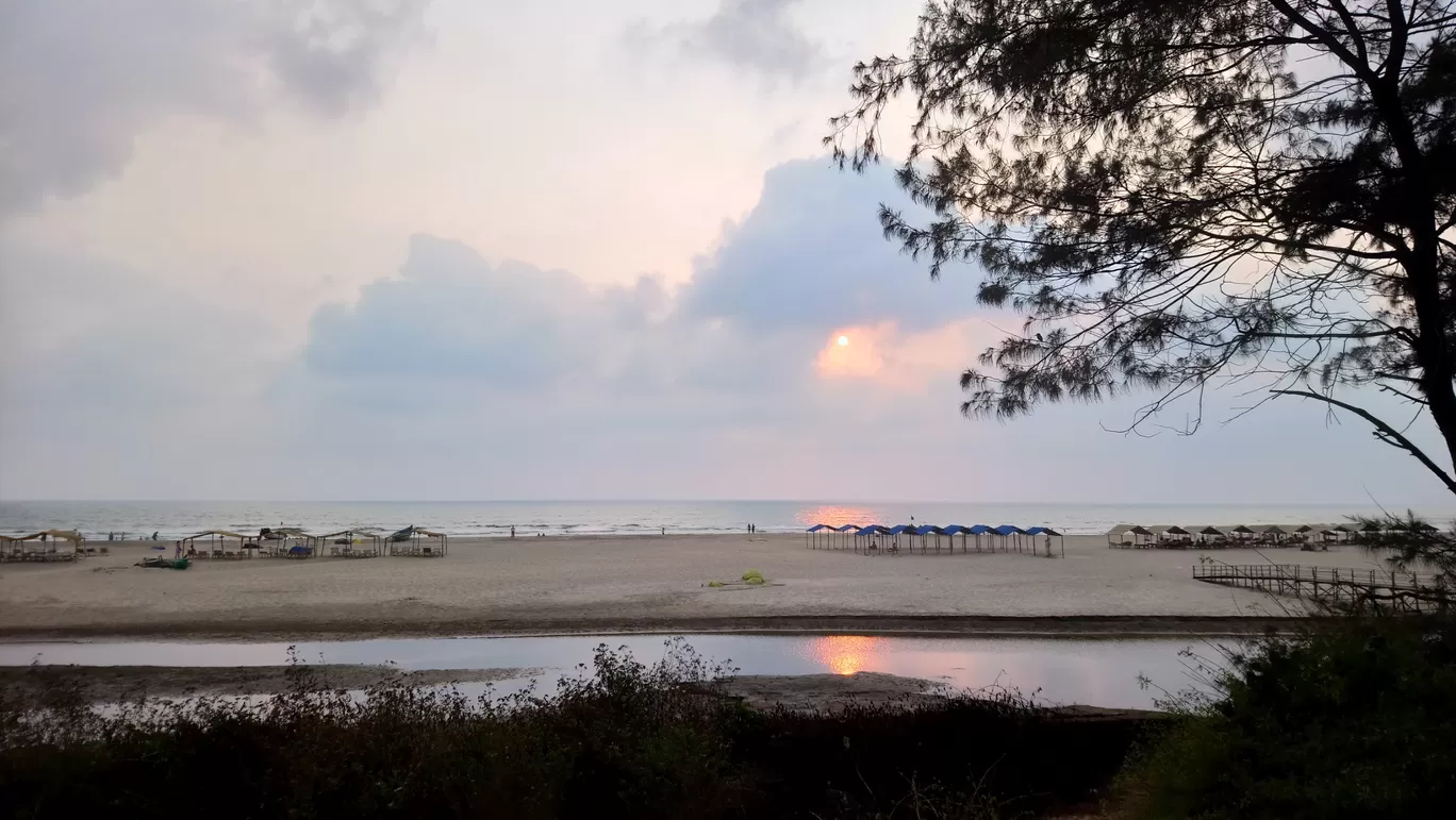 Photo of Mandrem Beach Goa By guriqbal singh
