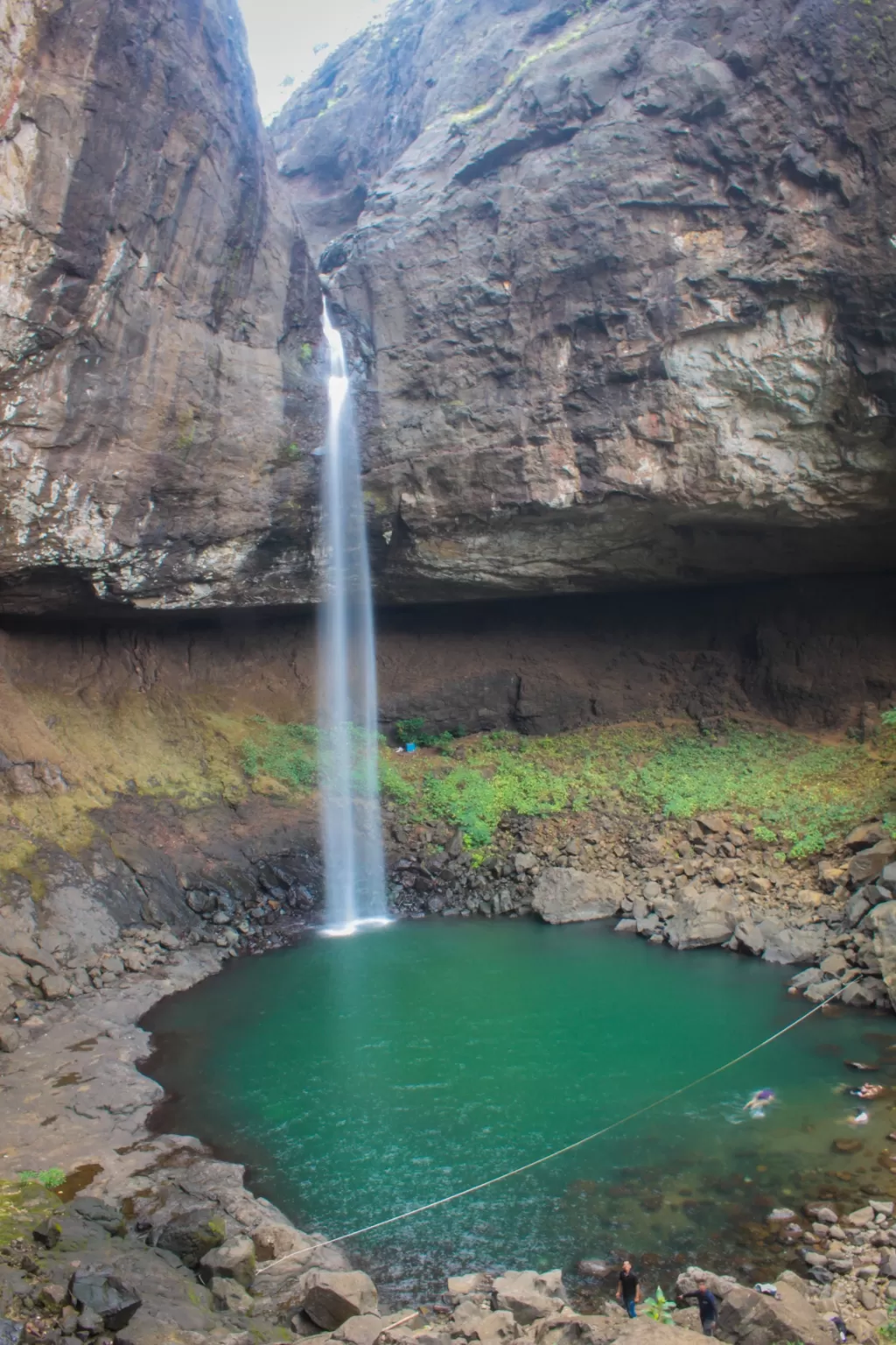 Photo of Devkund Waterfall By Pratham Manmode
