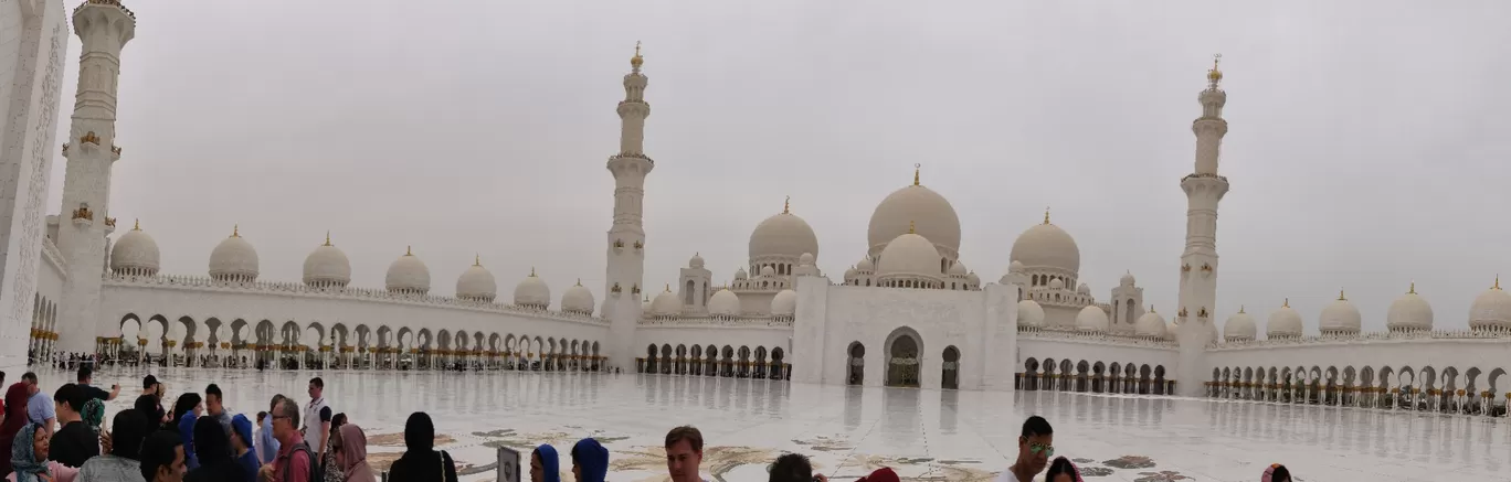 Photo of Sheikh Zayed Grand Mosque - Sheikh Rashid Bin Saeed St - Abu Dhabi - United Arab Emirates By Ayushi Chhaperia
