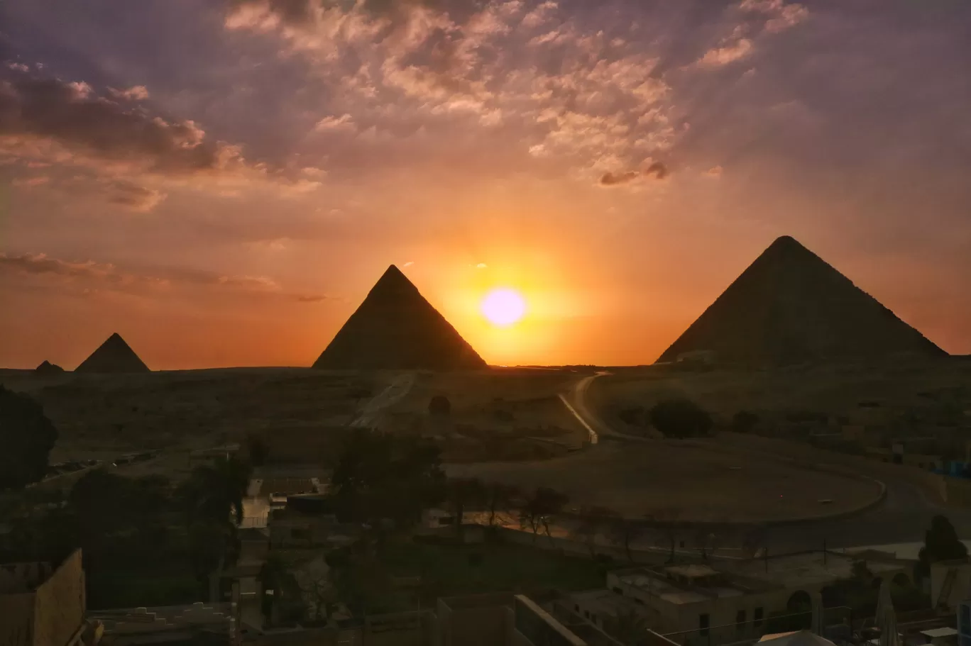 Photo of Great Pyramid Inn By Jim Dias