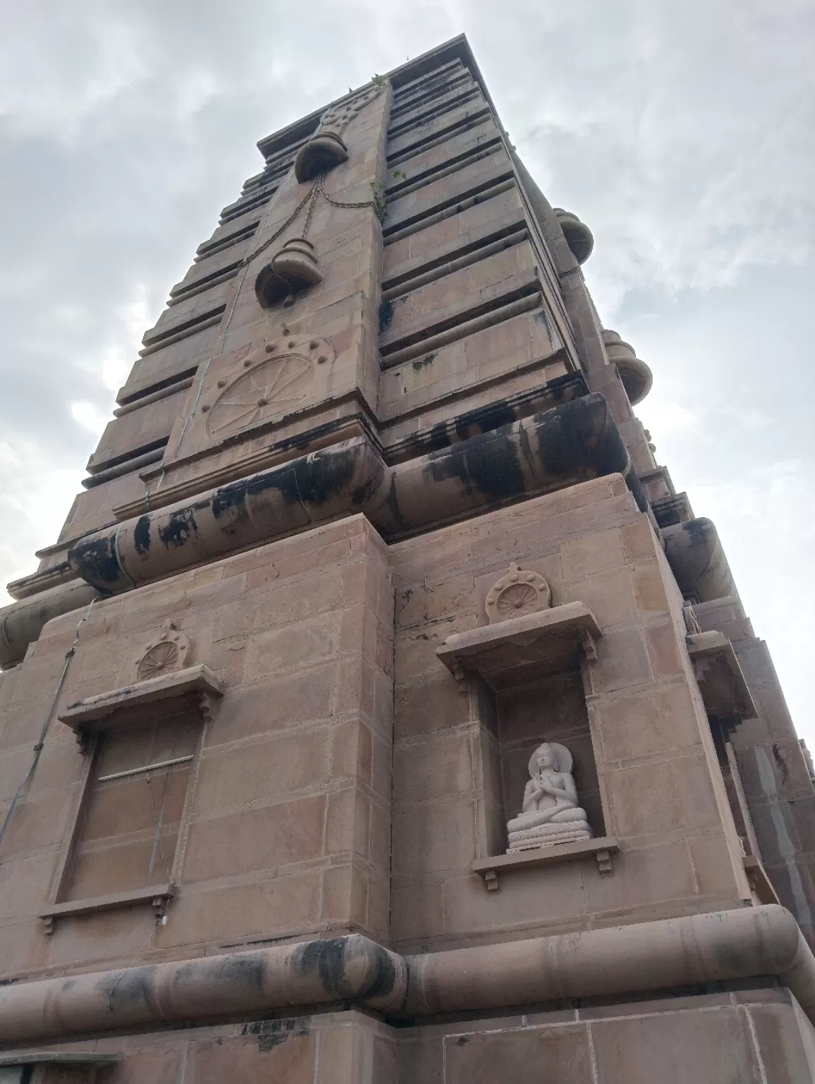 Photo of Sarnath Buddhist Temple By Nupur