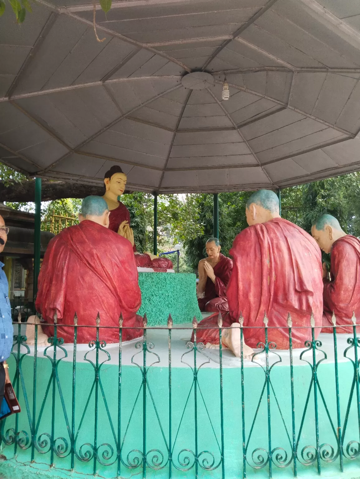 Photo of Sarnath Buddhist Temple By Nupur