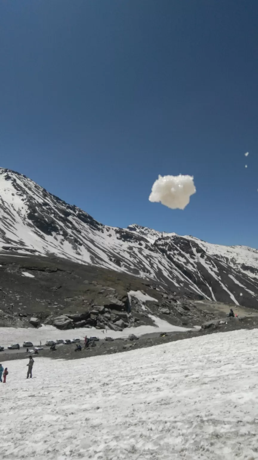 Photo of Manali By Yash Agrawal