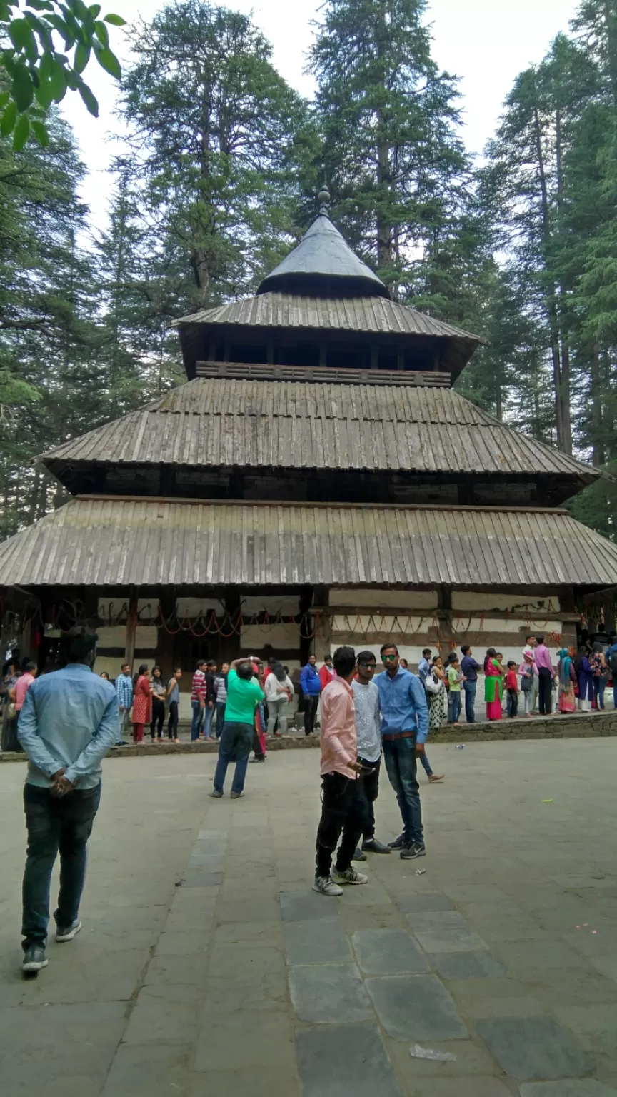 Photo of Manali By Yash Agrawal