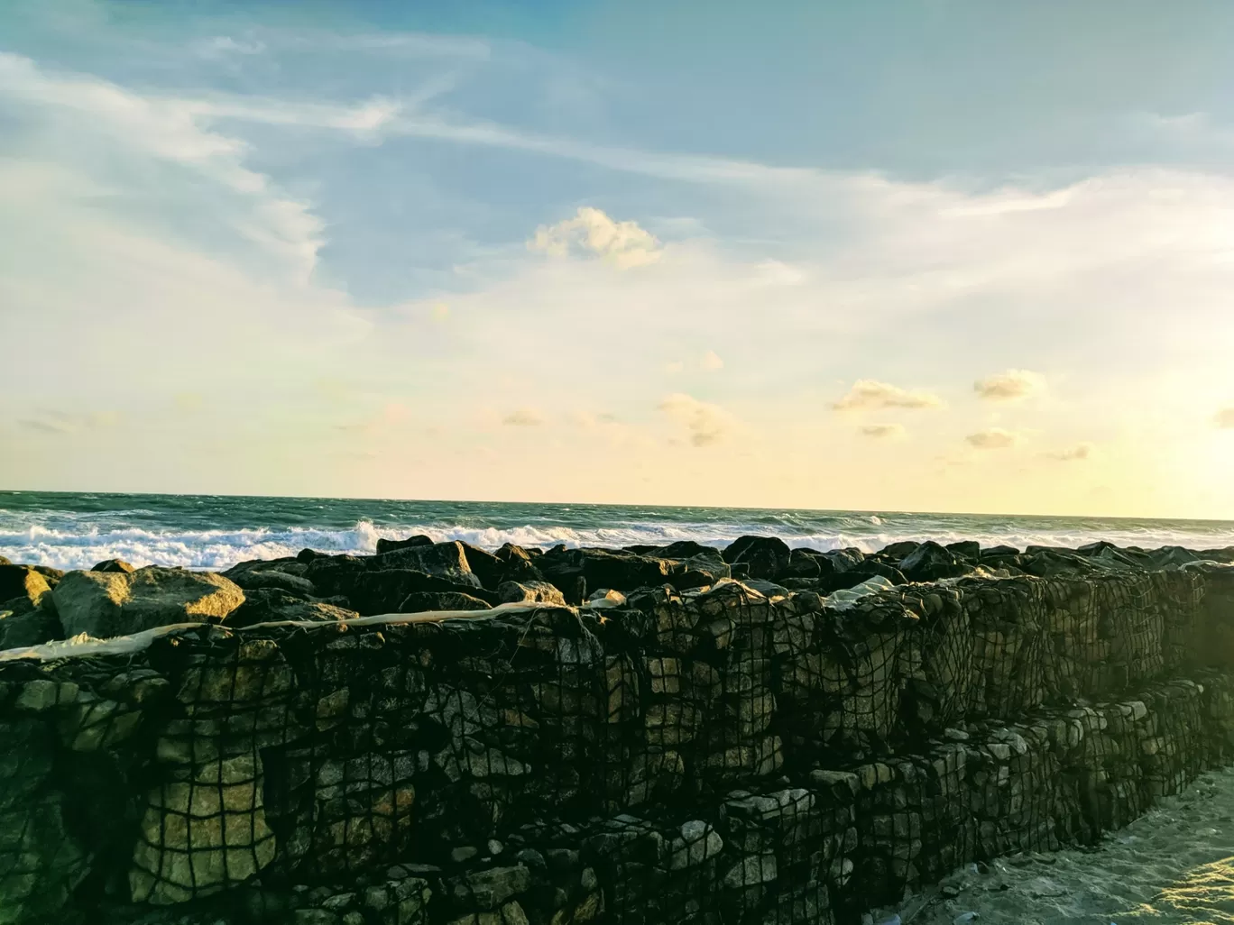Photo of Dhanushkodi Point. By Vishnu Jith S