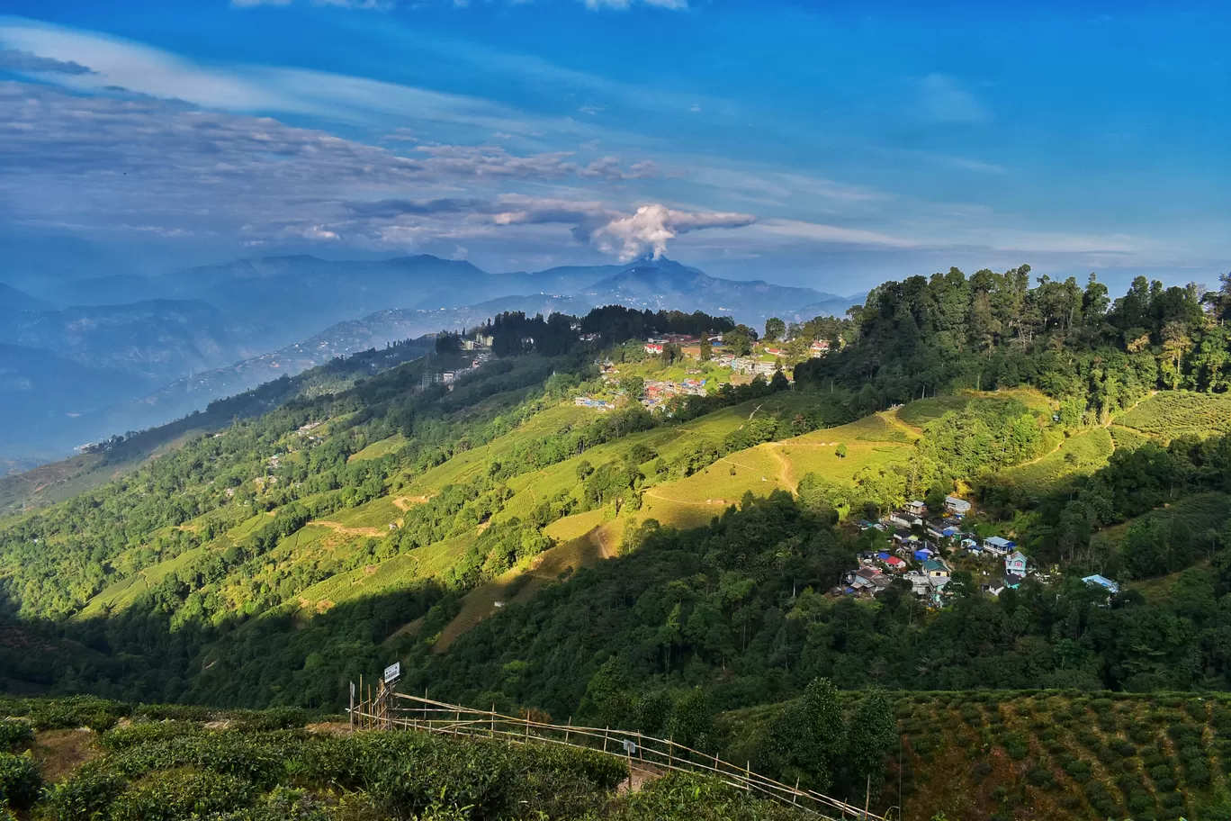 Photo of Darjeeling By ASHISH AUGUSTINE 