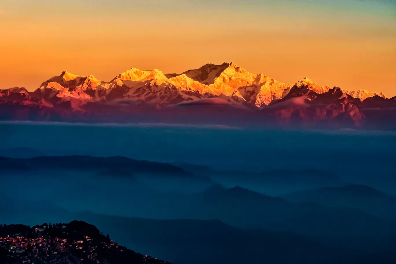 Photo of Darjeeling By ASHISH AUGUSTINE 