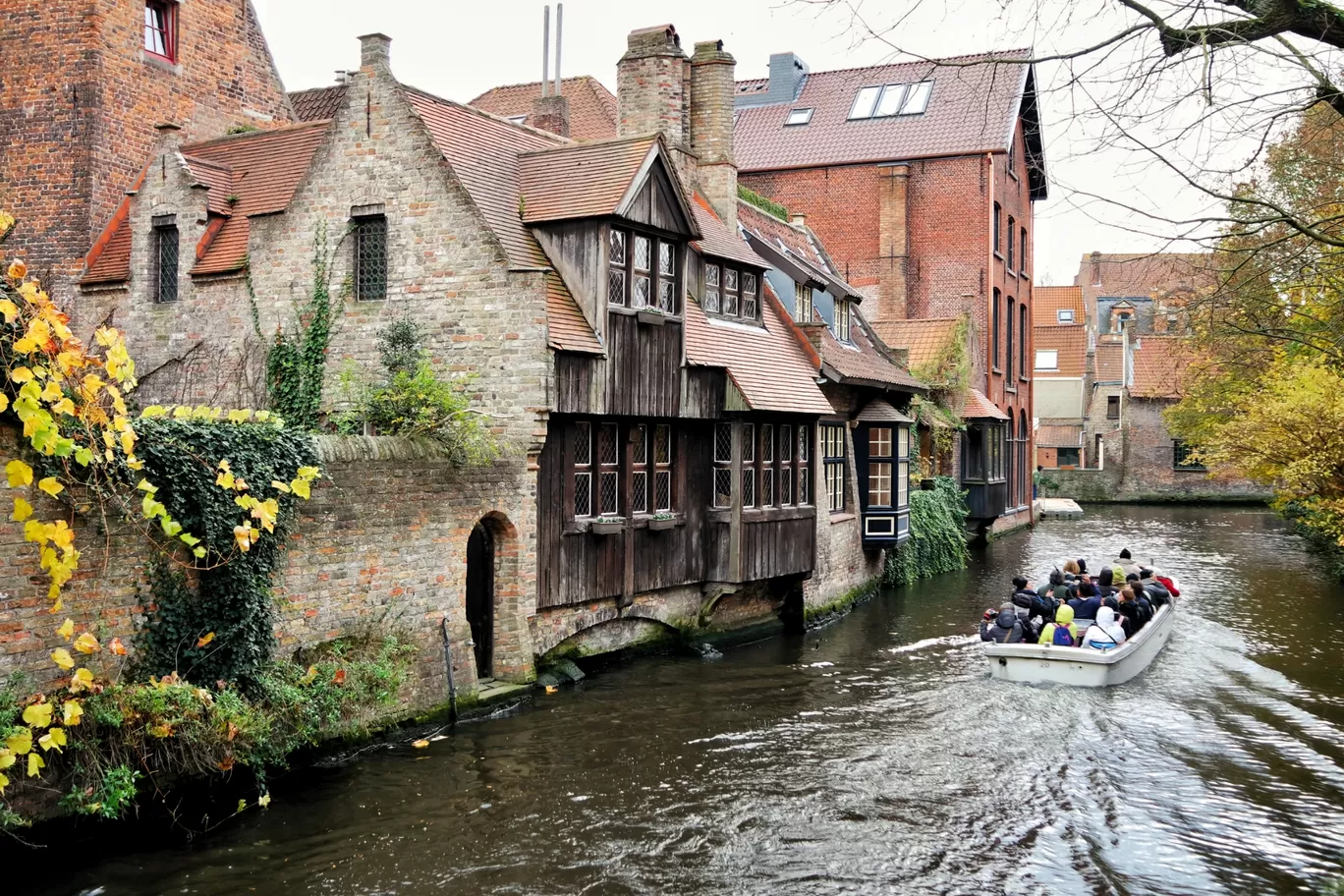 Photo of Bruges By Akshay Sharma