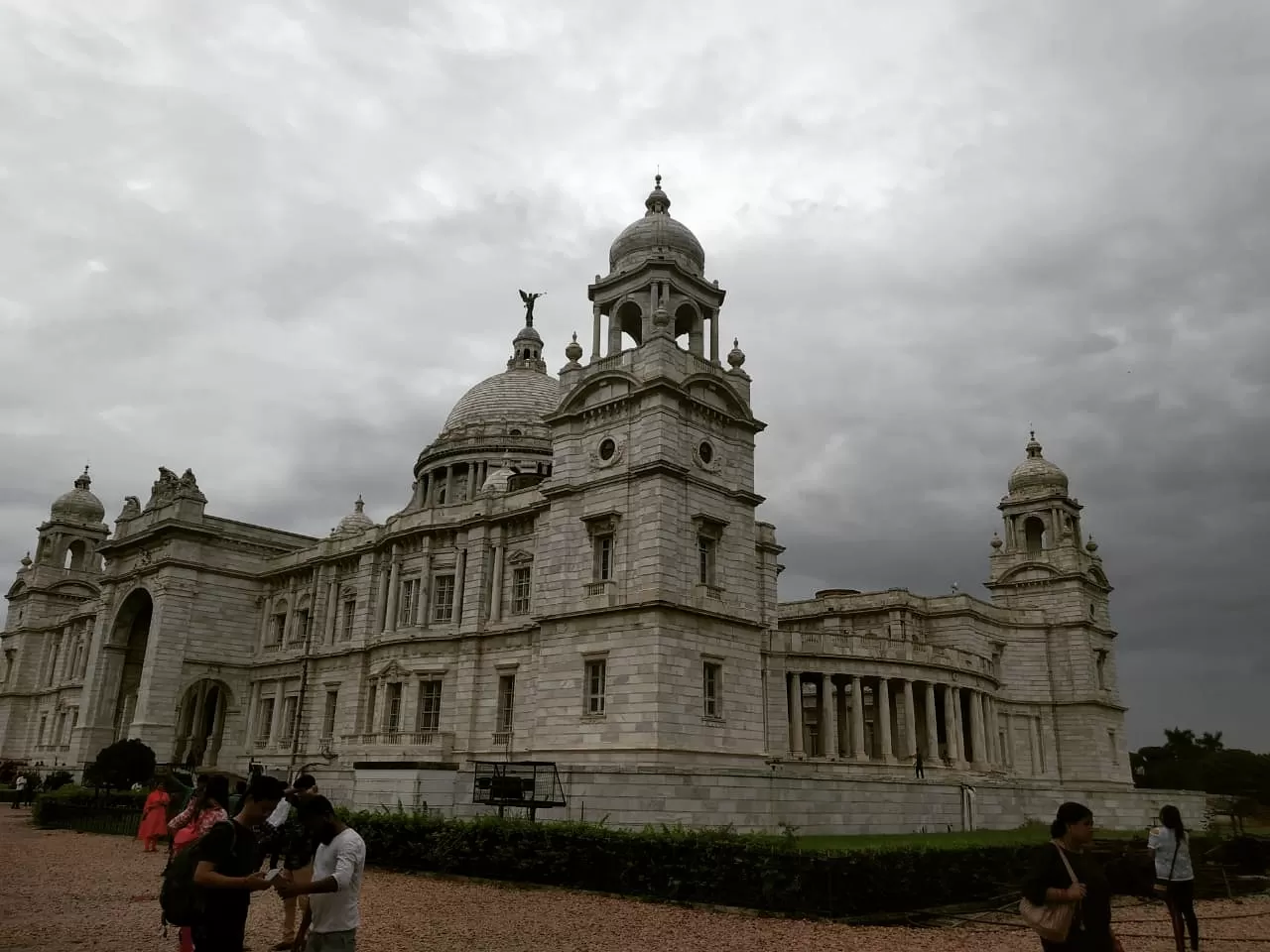 Photo of Kolkata By Curvy_bongshell