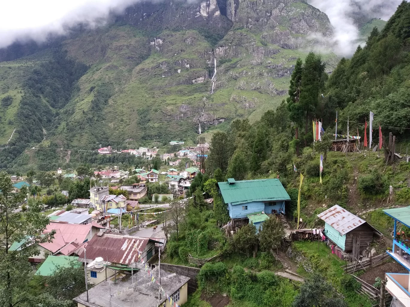 Photo of Shibtala Rd By Angsuman Banerjee
