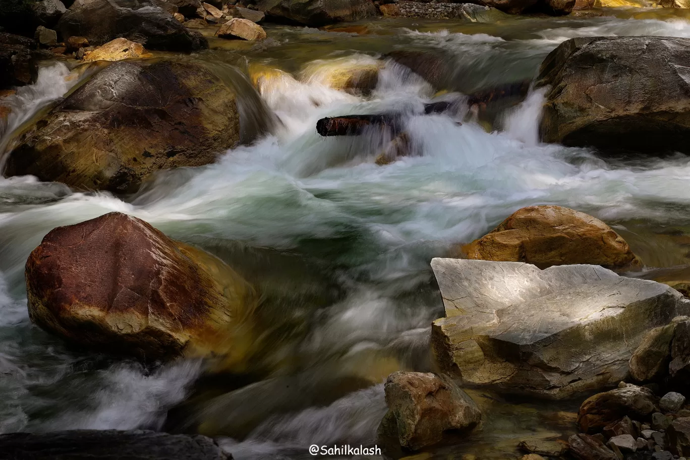 Photo of Himalayas By Sahil Kalash