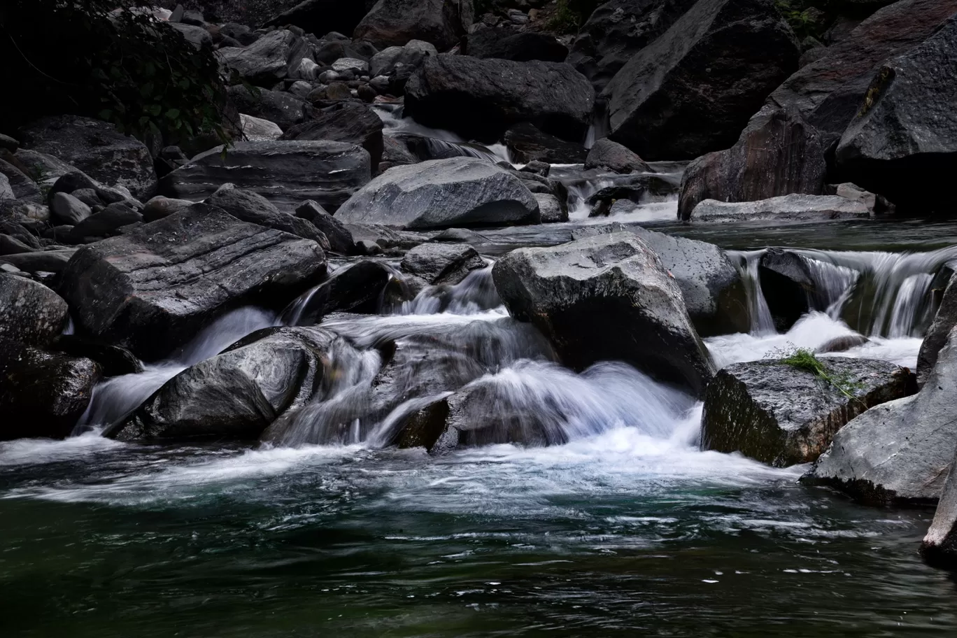 Photo of Himalayas By Sahil Kalash