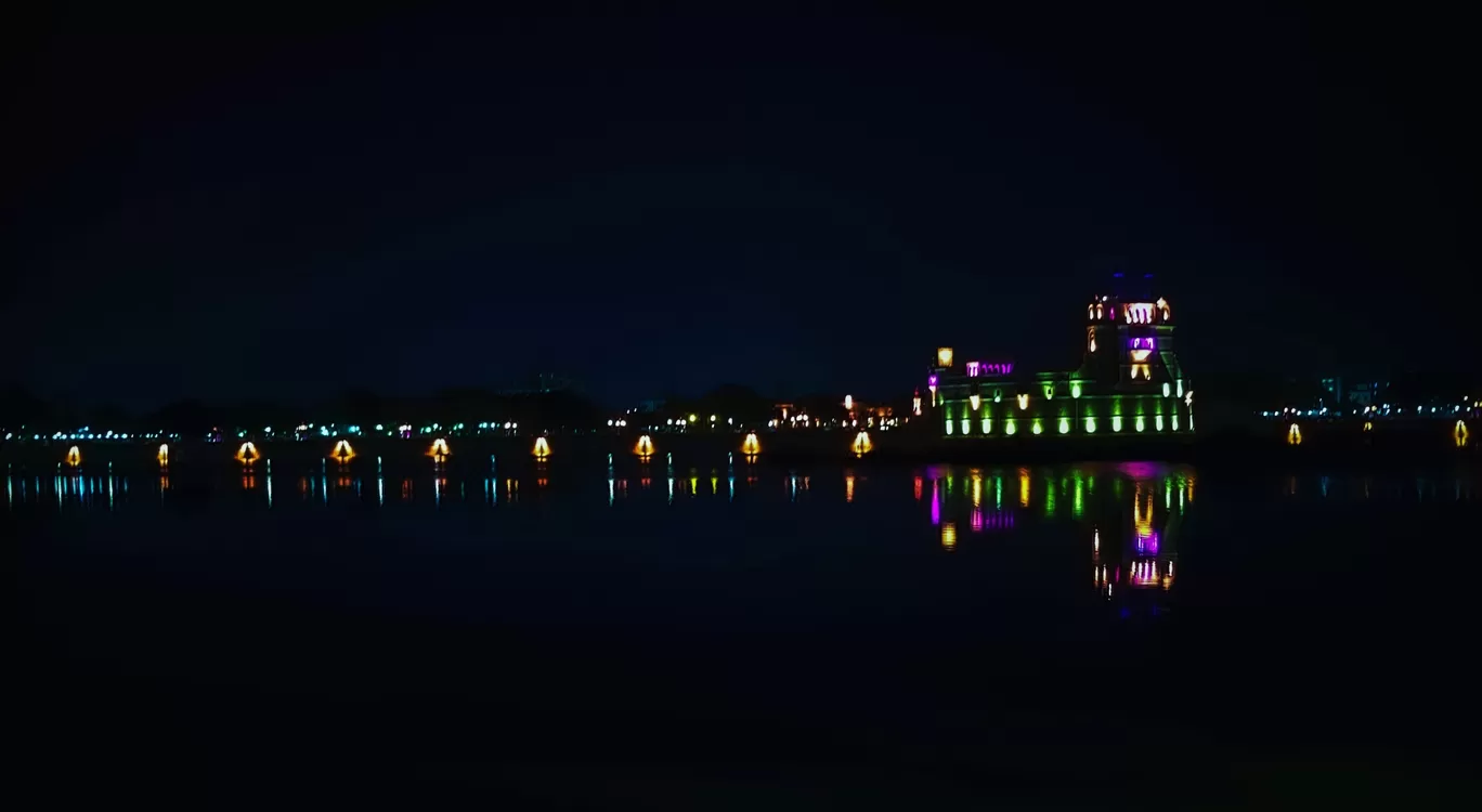 Photo of Lakhota Lake By Arpan Shah