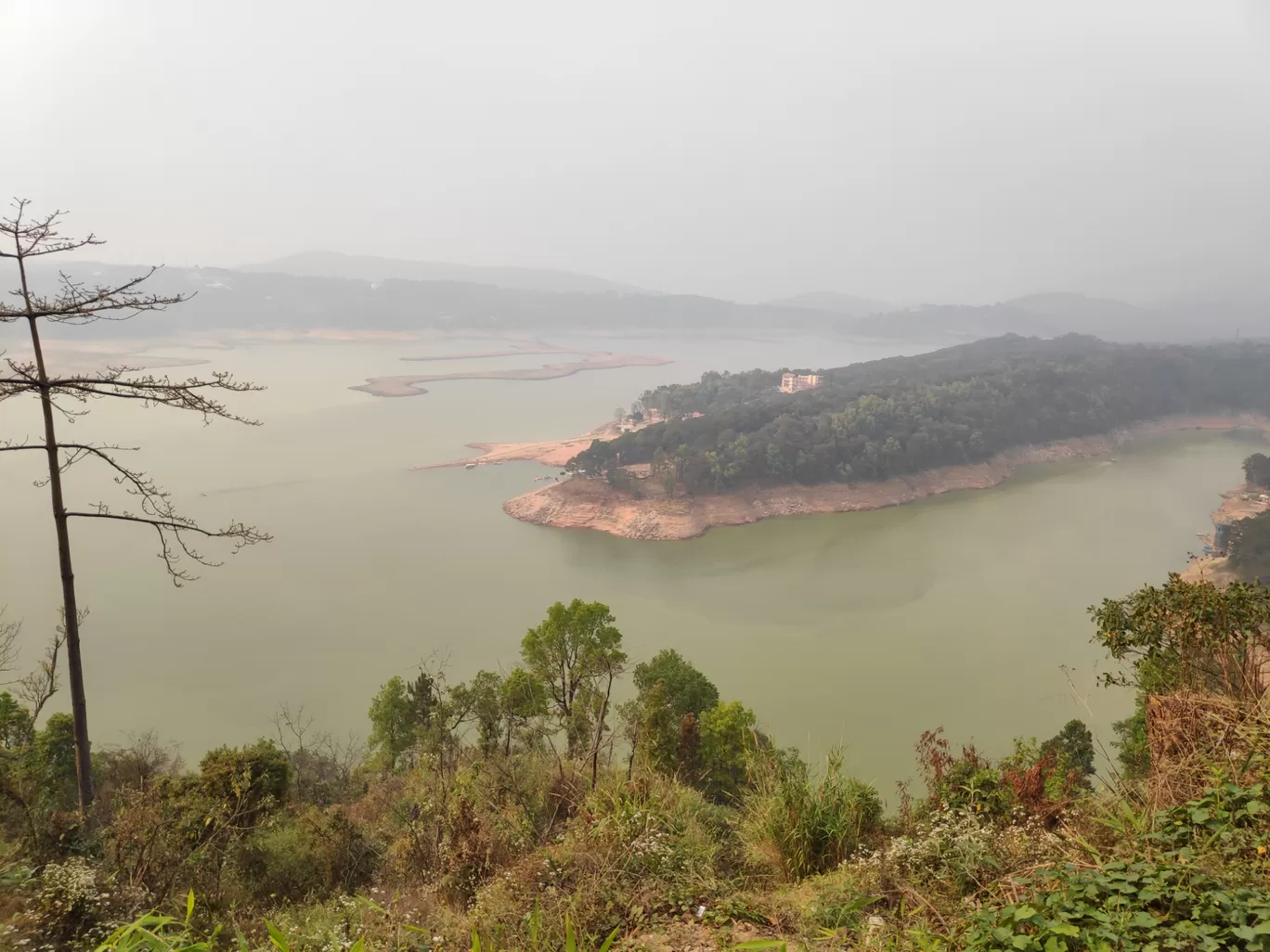Photo of Umiam Lake By Piya Vijay