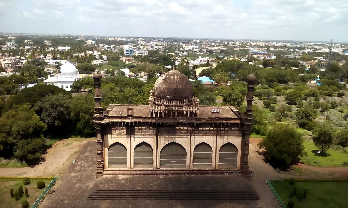 Photo of Gol Gumbaz By KALAPURI by Aatish Chavan