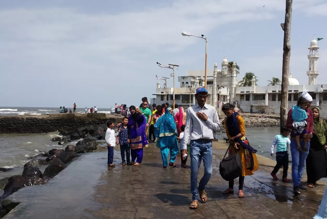Photo of Haji Ali Dargah By Khushi Garg