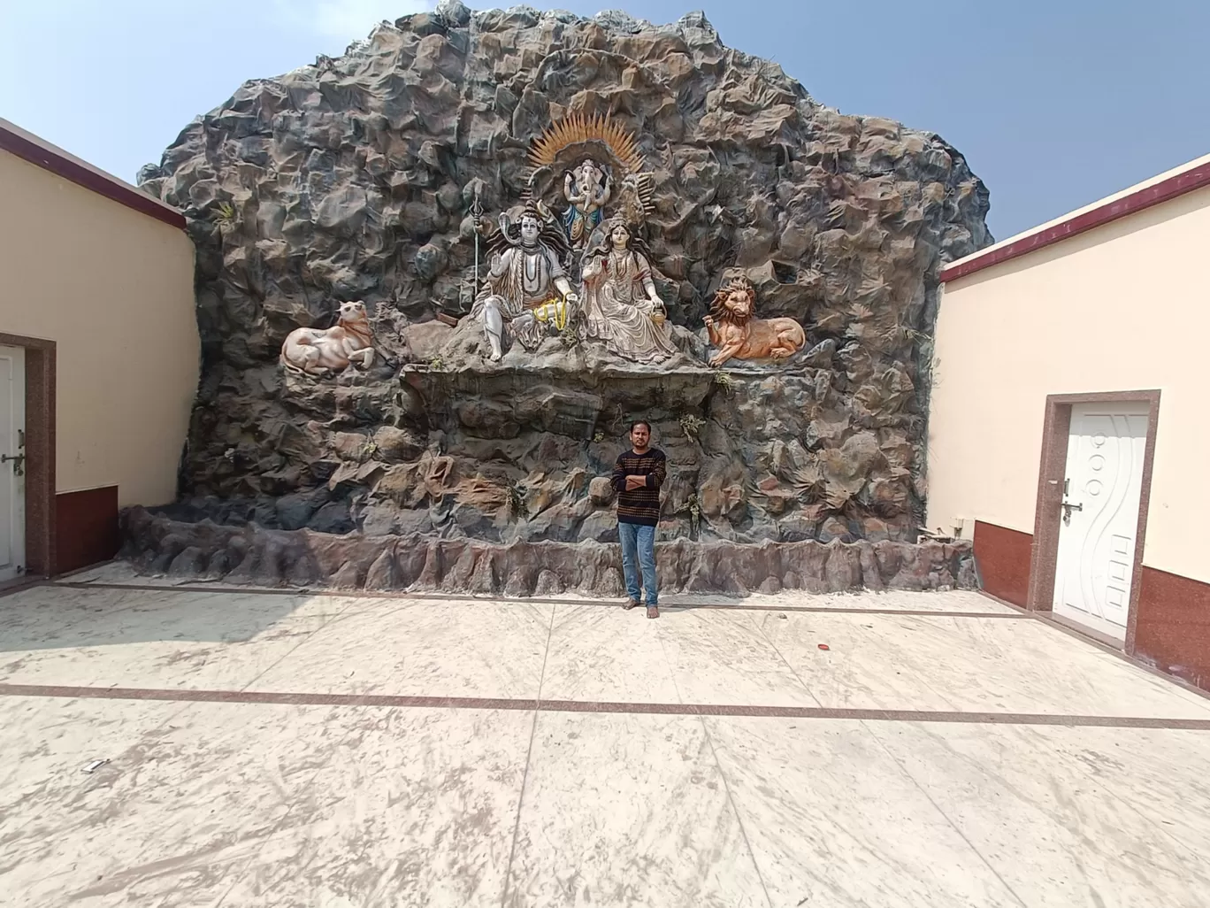 Photo of Swarna Shilpi Vivekananda Kali Mandir By Ravikumar Lanke