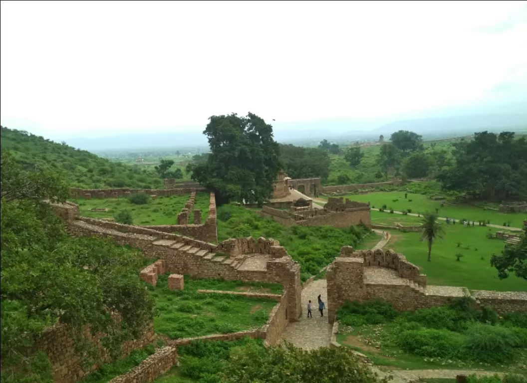 Photo of Bhangarh Fort By Rishi Tiwari