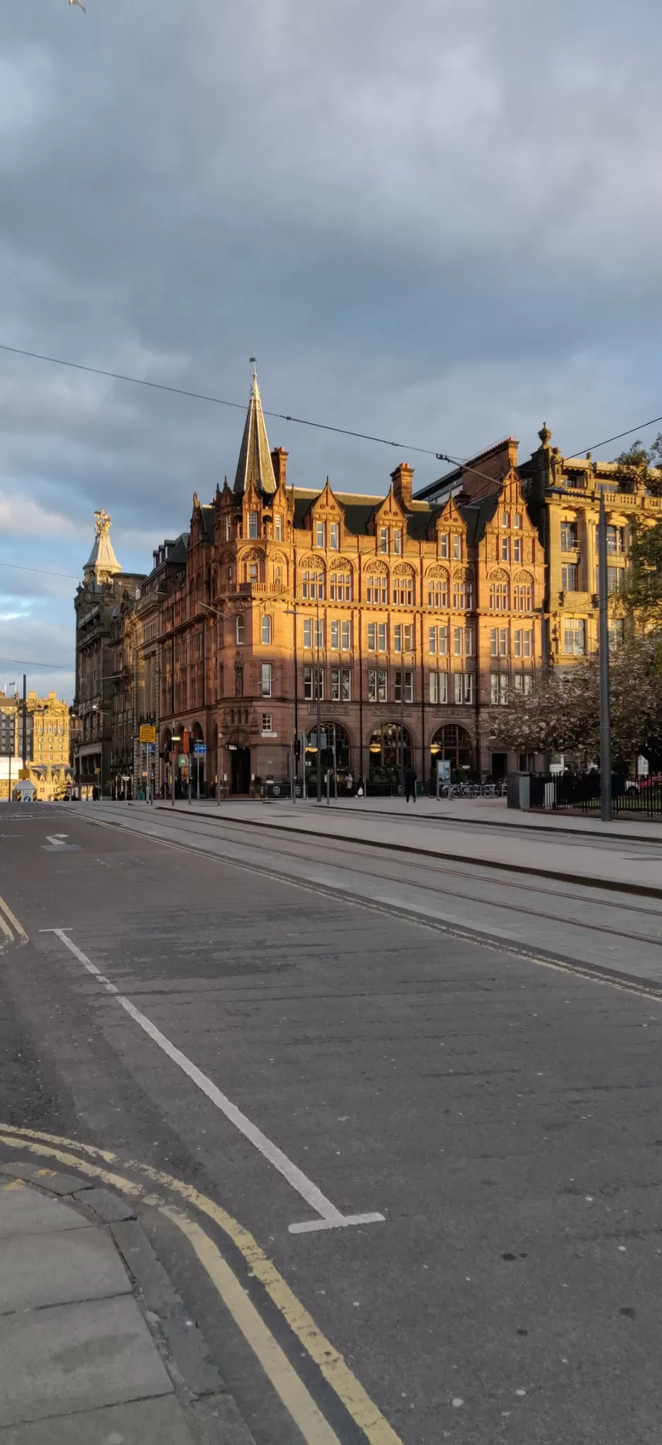 Photo of Edinburgh By Aditya Malik