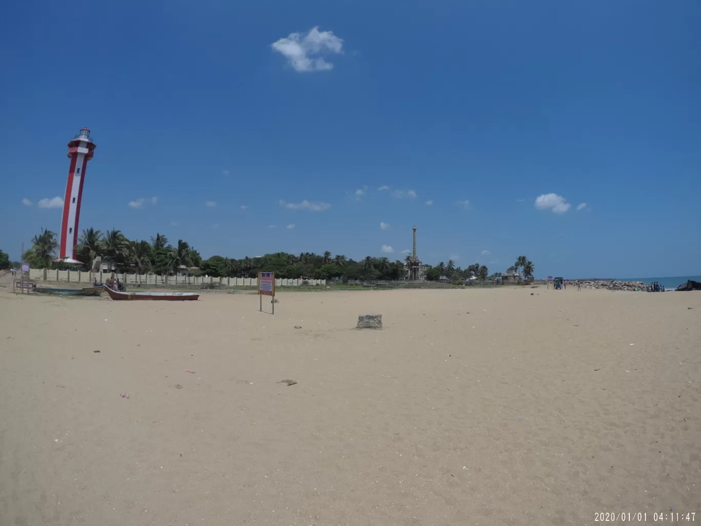 Photo of Poompuhar Beach By Fenrir