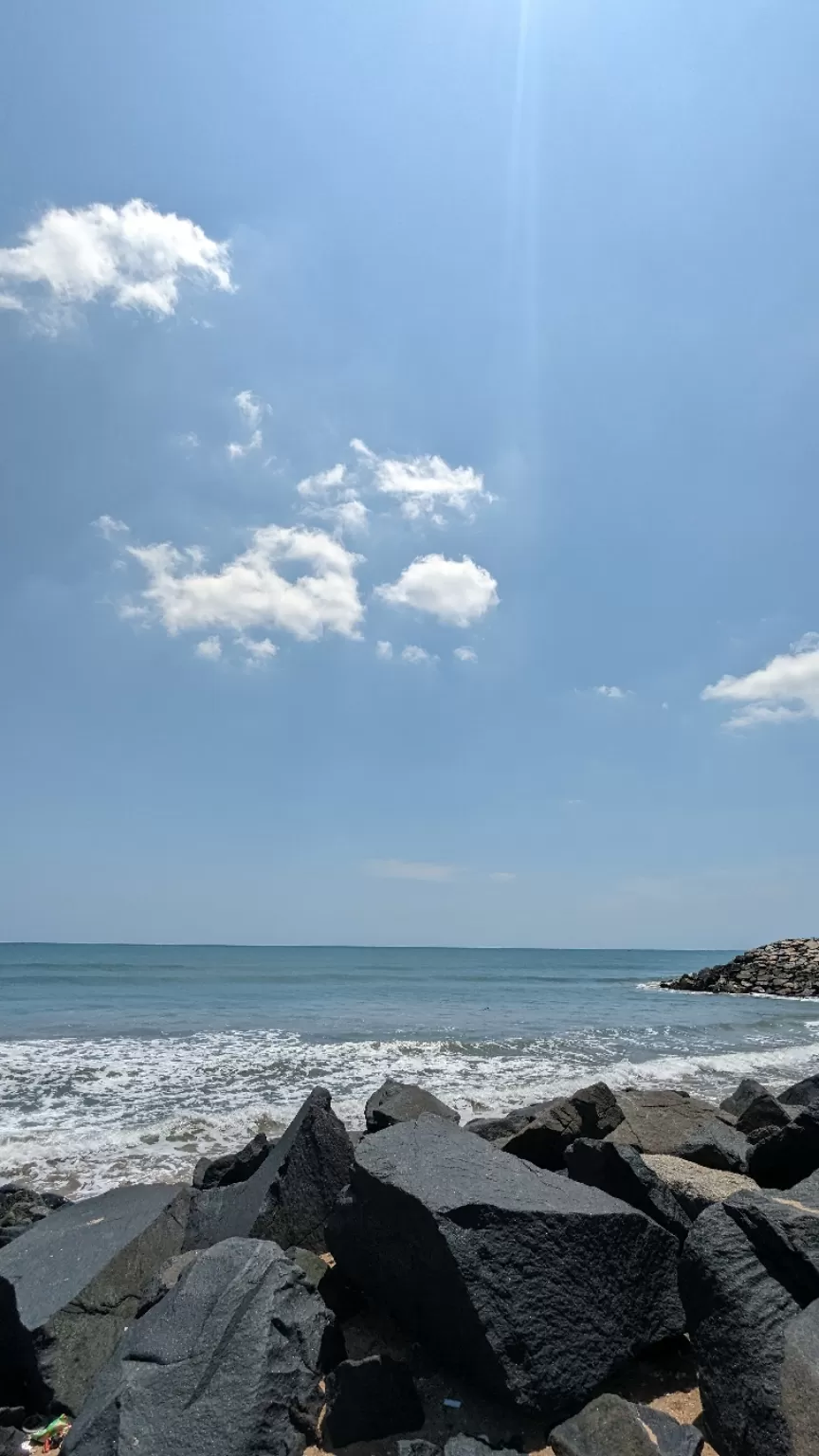Photo of Poompuhar Beach By Fenrir
