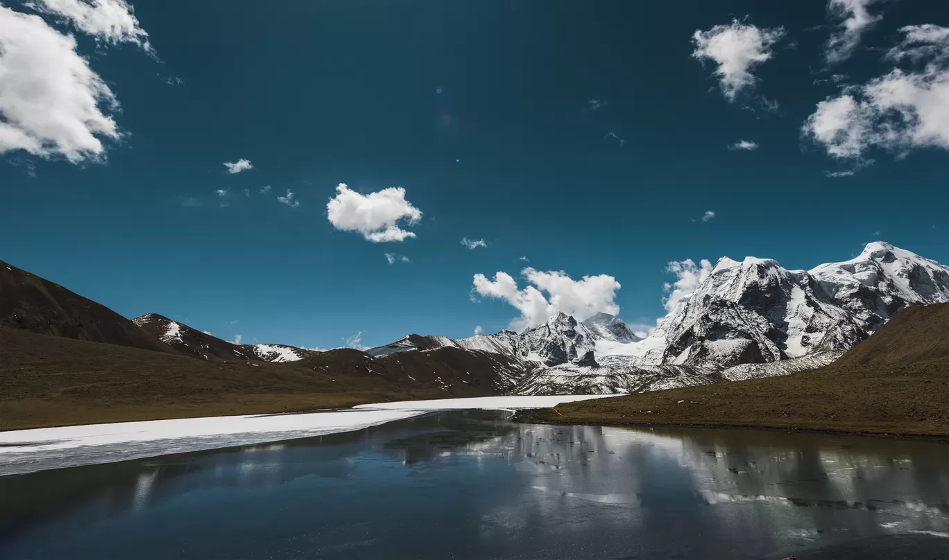 Photo of Gurudongmar Lake By MerakiVision