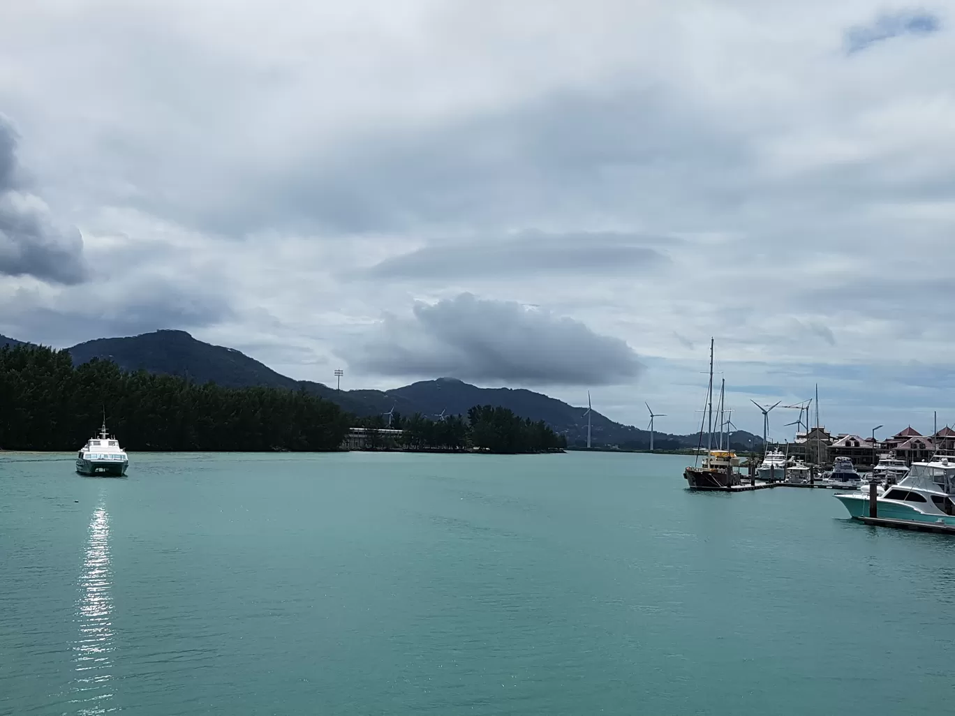 Photo of Eden Island By Pratik Gandhi