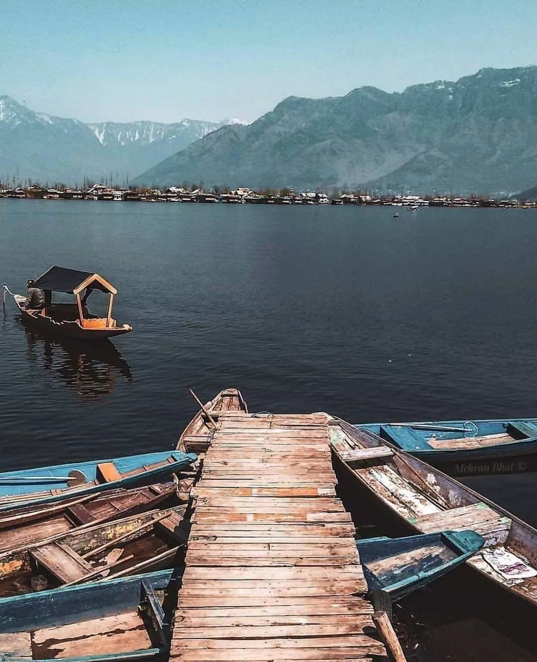 Photo of Dal Lake By Kashmir Downtown Travels