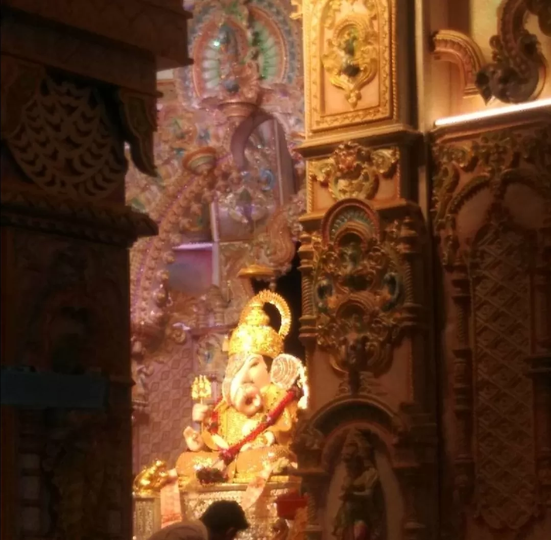 Photo of Shreemant Dagdusheth Halwai Ganpati Temple By Traveller @j!t