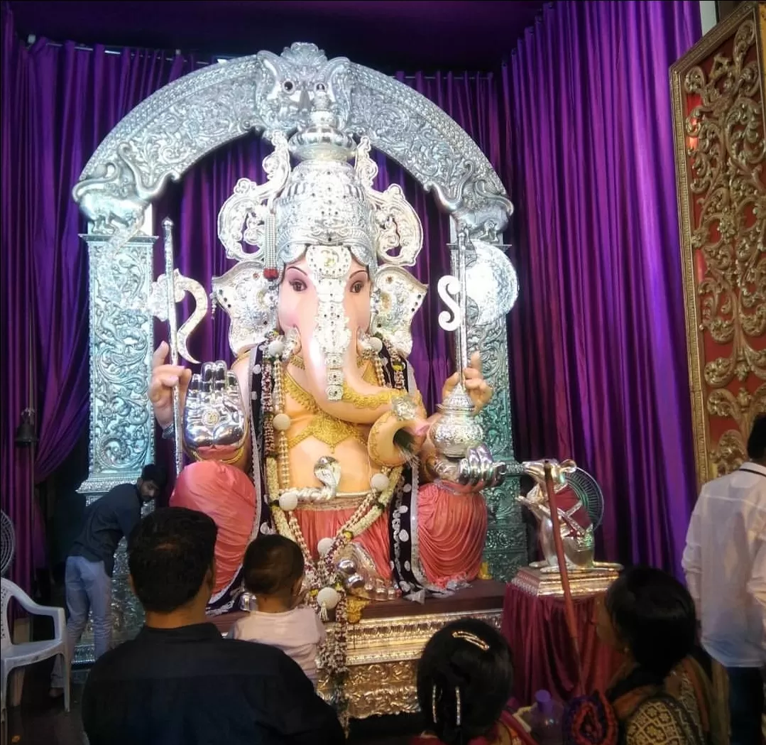 Photo of Shreemant Dagdusheth Halwai Ganpati Temple By Traveller @j!t