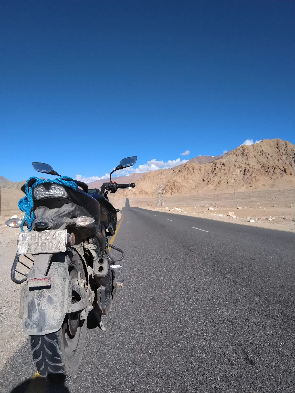 Photo of Srinagar - Ladakh Road By Vikram Singh Bishnoi