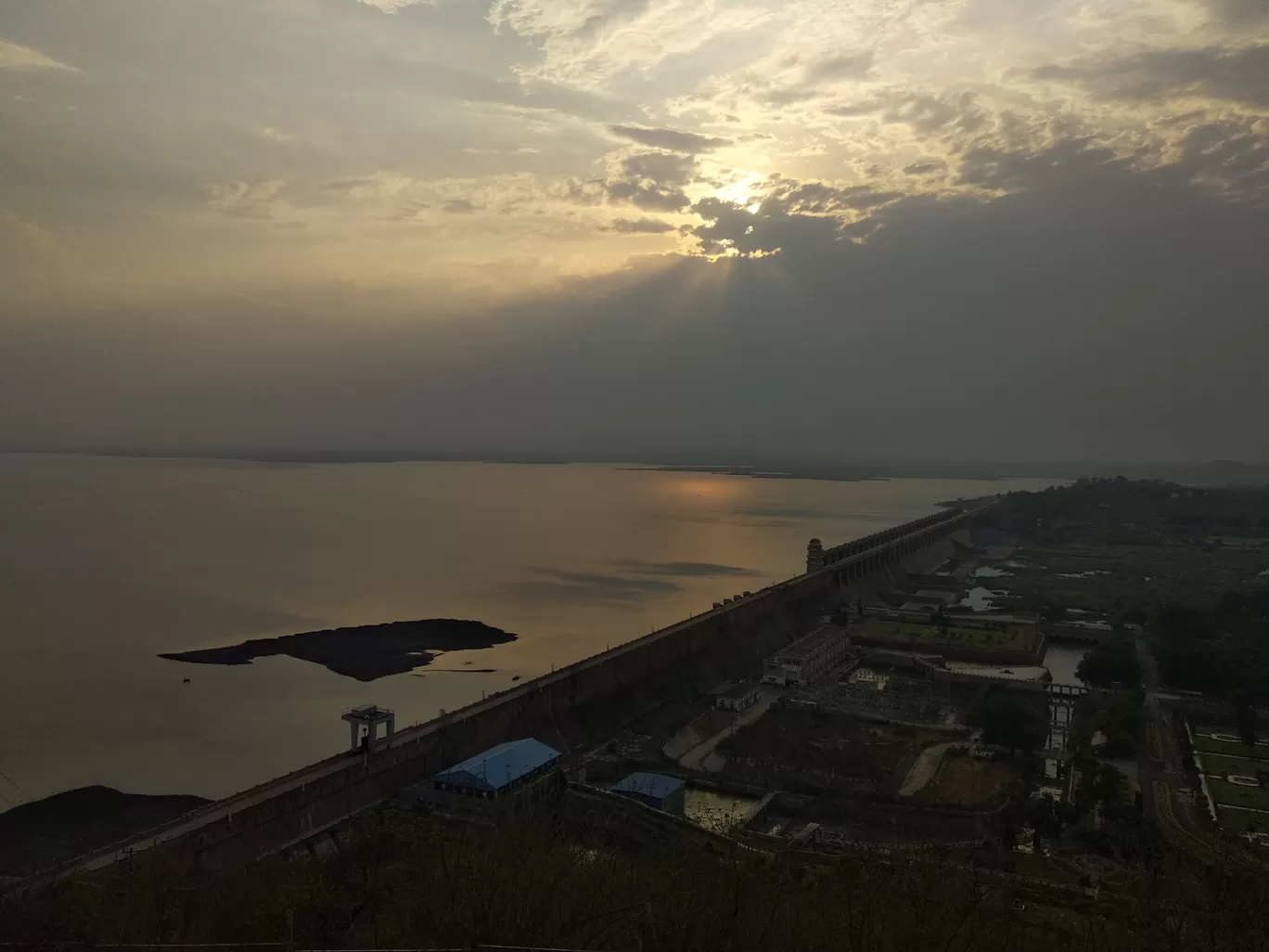 Photo of Tungabhadra Dam By SarAng S