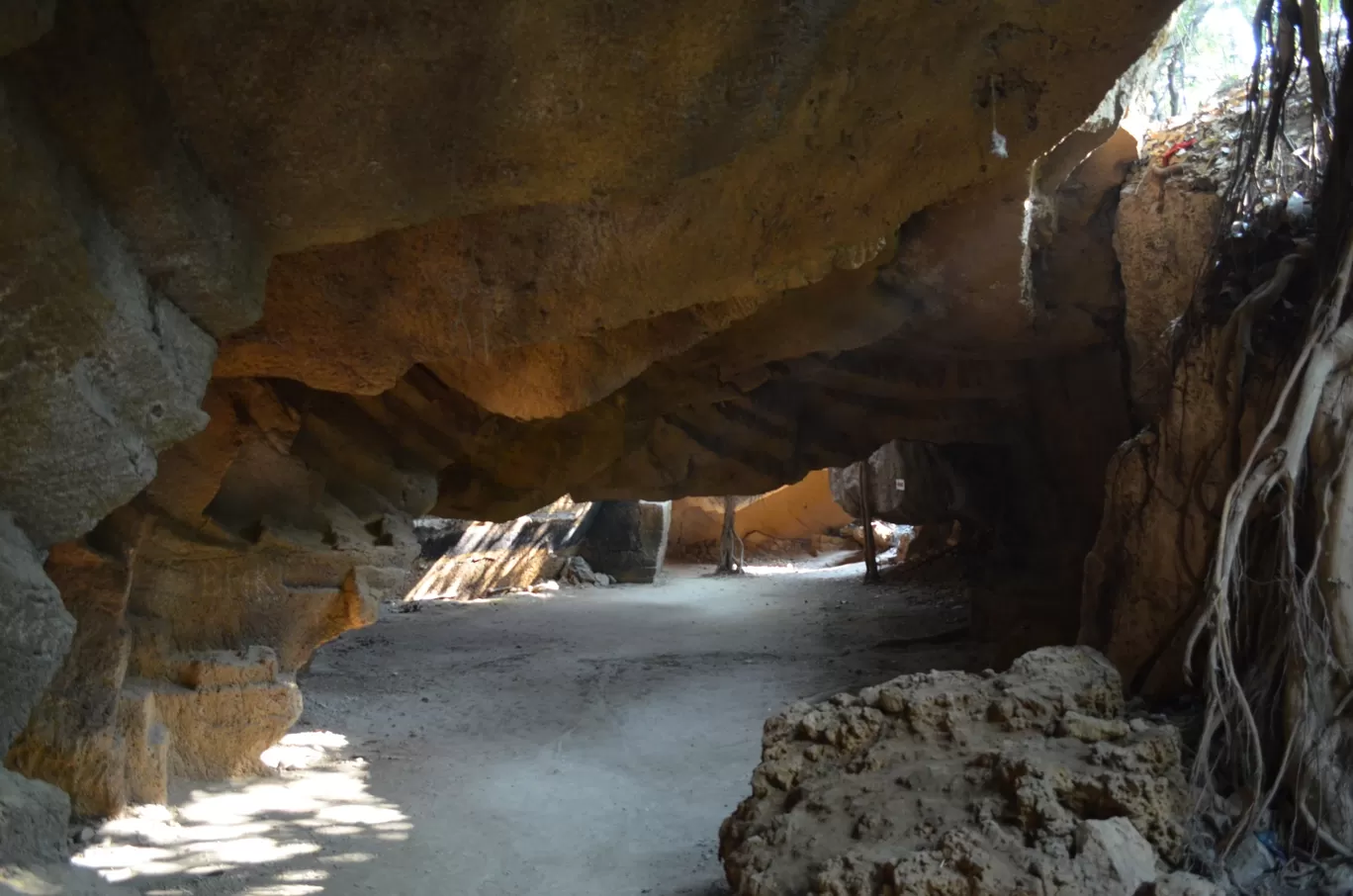 Photo of Naida Caves By Mohit Chugh