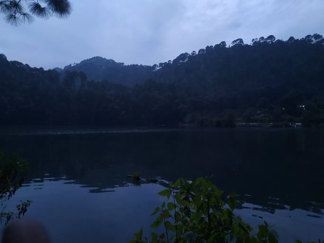 Photo of Naukuchia Tal Rd By Dwipjyoti Ghosh