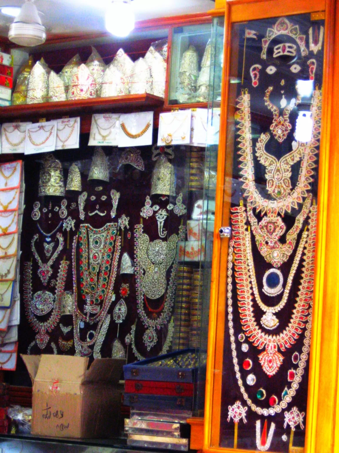 Photo of Meenakshi Amman Temple By Mazzanilife