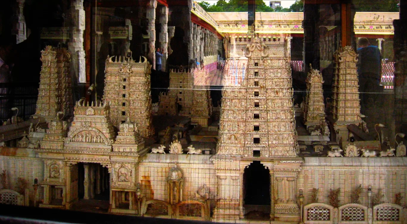 Photo of Meenakshi Amman Temple By Mazzanilife