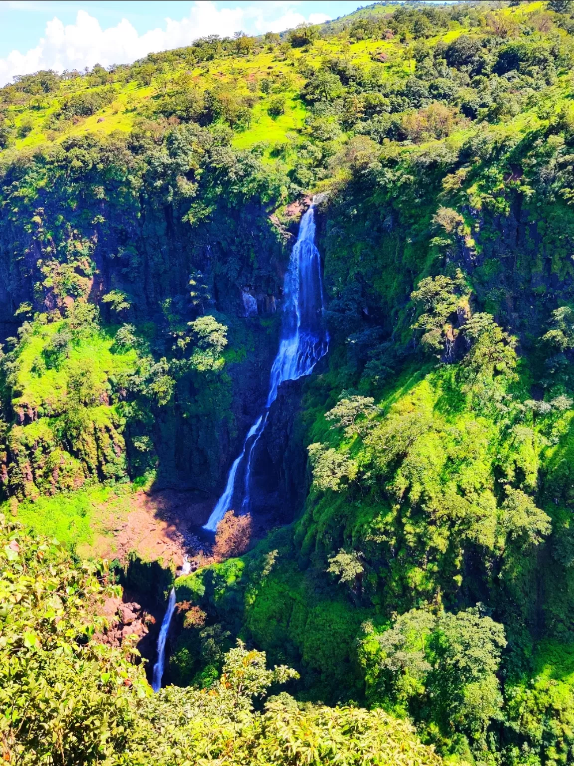 Photo of Thoseghar Waterfall By Mazzanilife