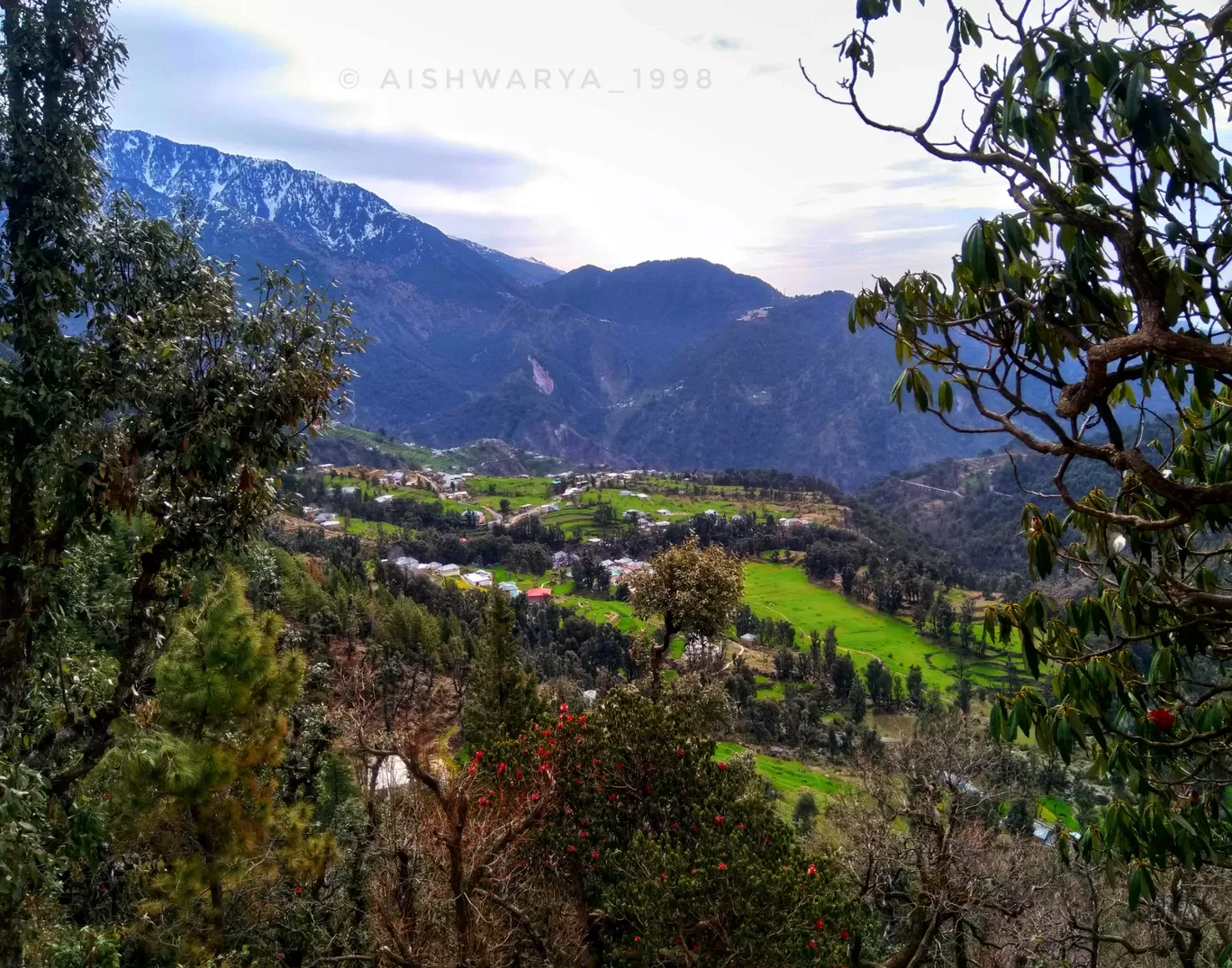 Photo of Kareri By Aishwarya