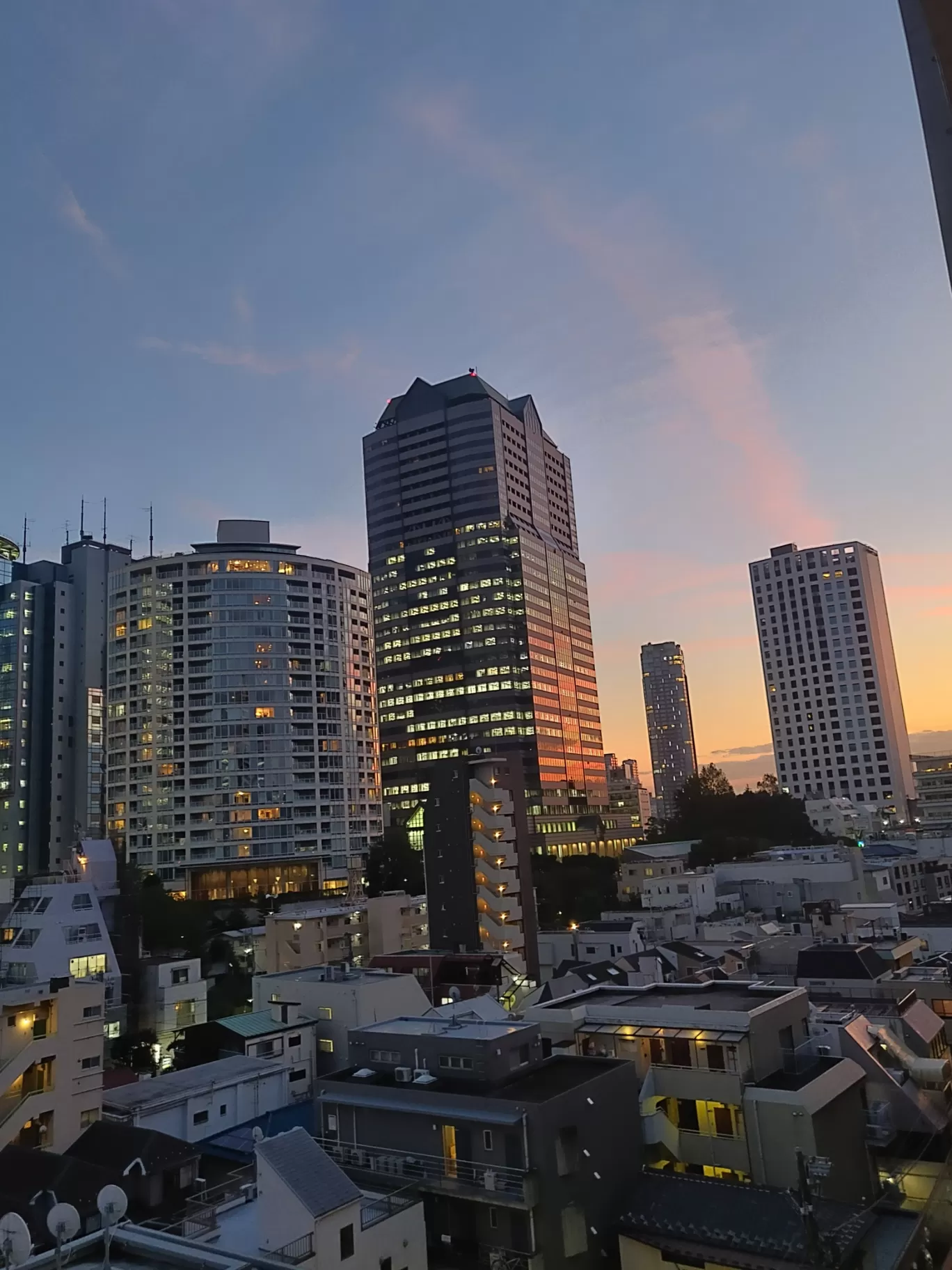 Photo of Japan By Swati Khandelwal