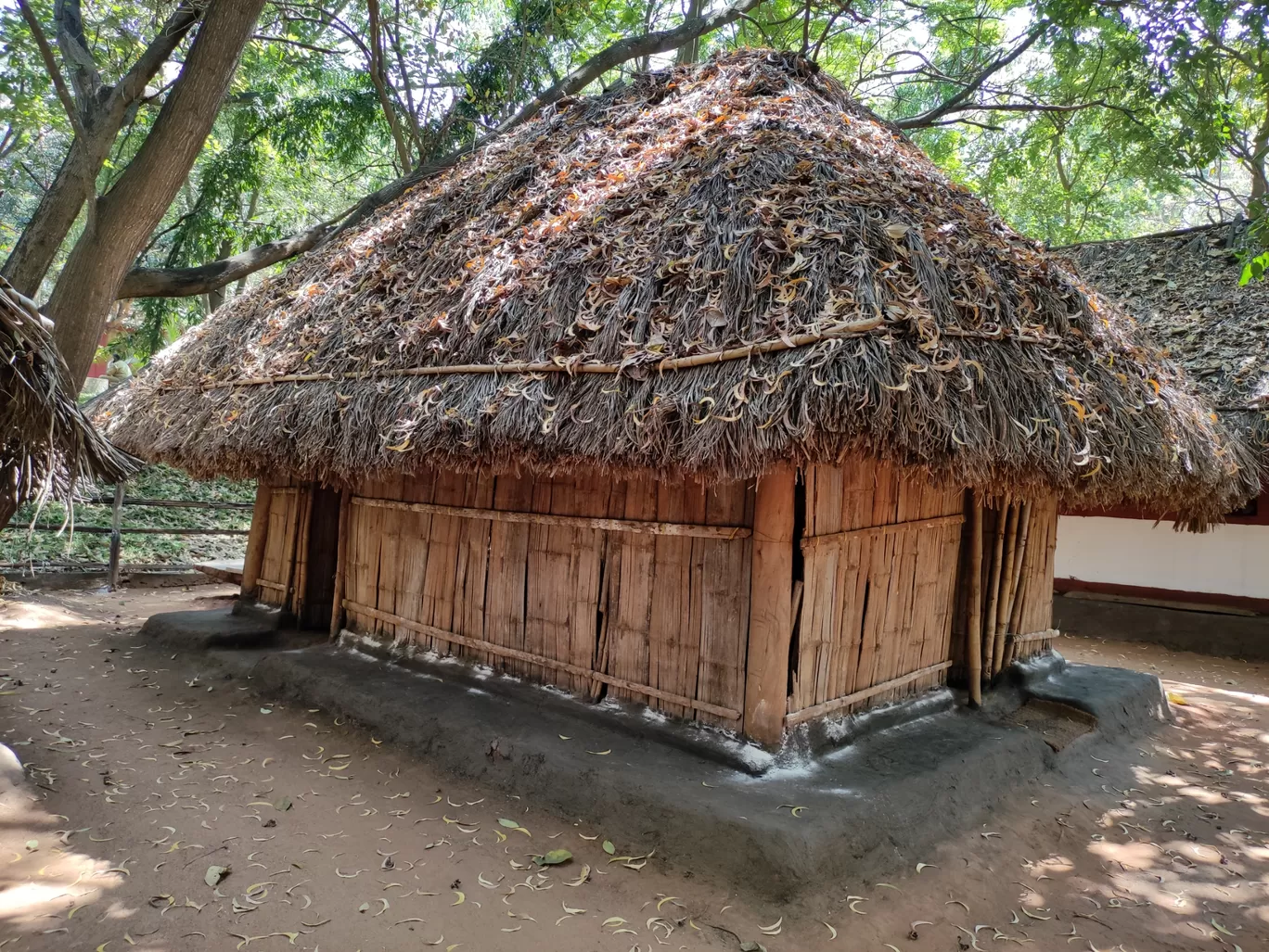 Photo of Channapatna By ᗝᑌ丅ᗪᗝᗝᖇᔕᗰᗩᑎADVENTURE