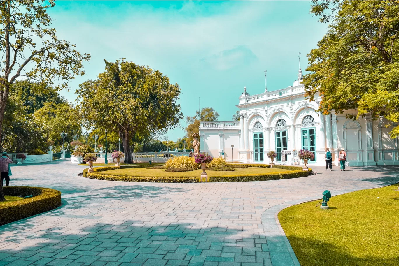 Photo of Ayutthaya By John Reyna